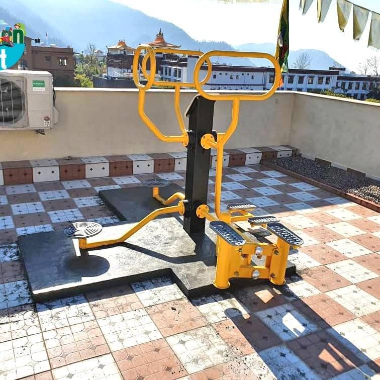 outdoor gym equipment.jpg